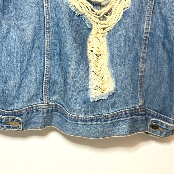 Forever 21 Denim/ Jean Jacket W/Spikes & Distressed Back - Picture 6 of 8